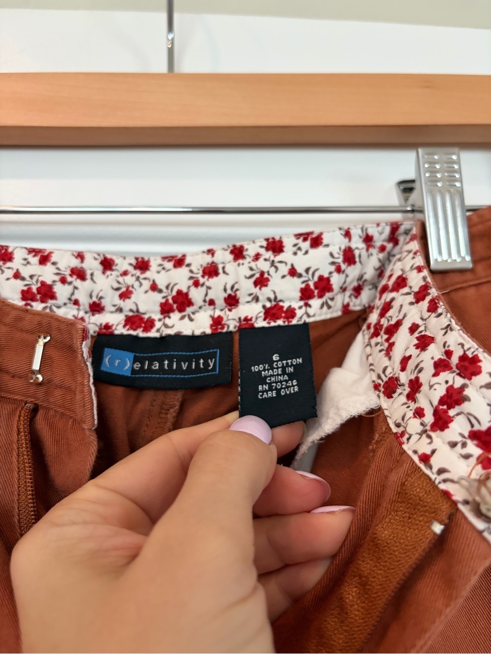Relativity Women's Rusty Brick Color Cotton Pants. Size 6 - Picture 2 of 3